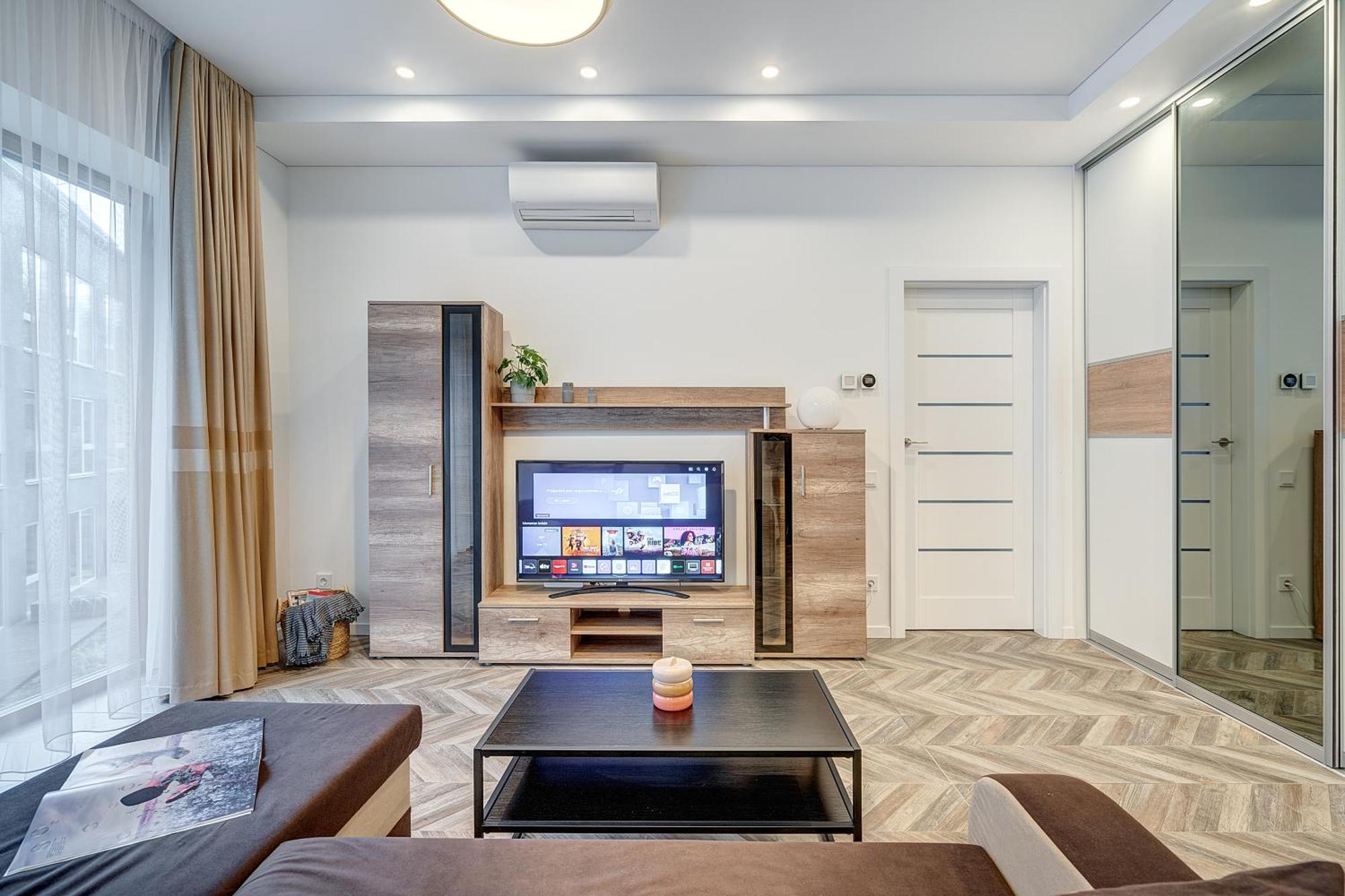 Cohost I New Basteja Life Apartments W-Garage Prkg & Self Check-In Vilnius Room photo